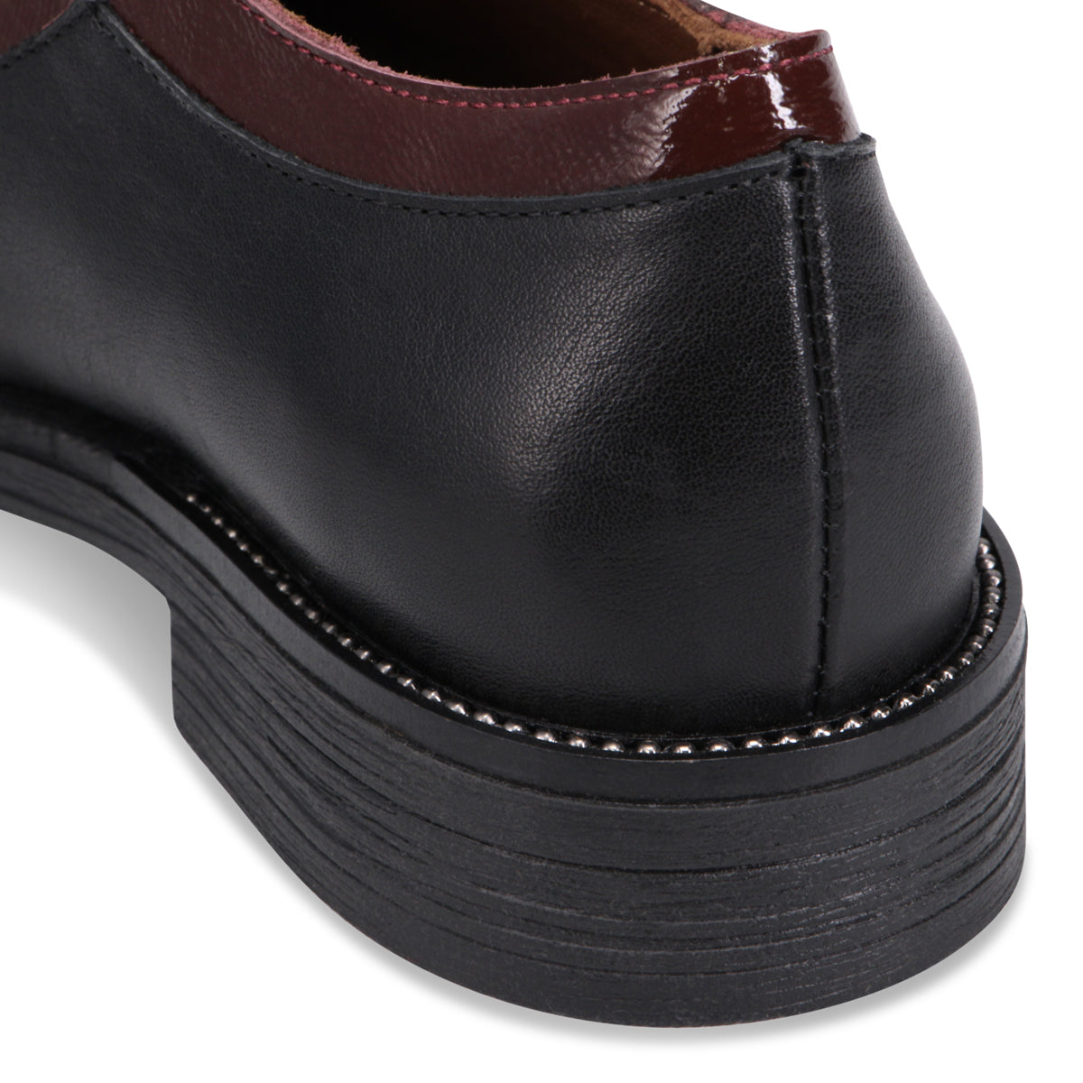 BLACK BORDEAUX | Detail